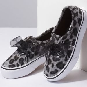 cheetah fuzzy vans
